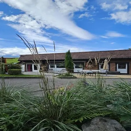 Casa de Férias In Belgium With Lush Garden Retreat Hastière-Lavaux