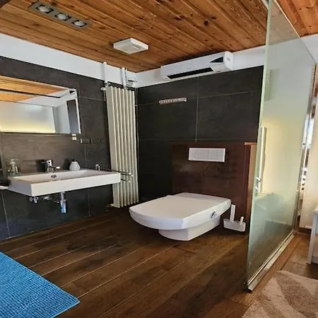 In Belgium With Lush Garden Retreat *