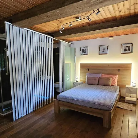 In Belgium With Lush Garden Retreat Сasa de vacaciones